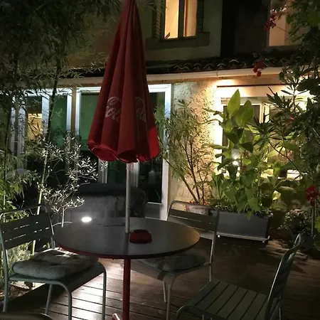 Appartement chez la Berthe Colmé à Toul Extérieur photo